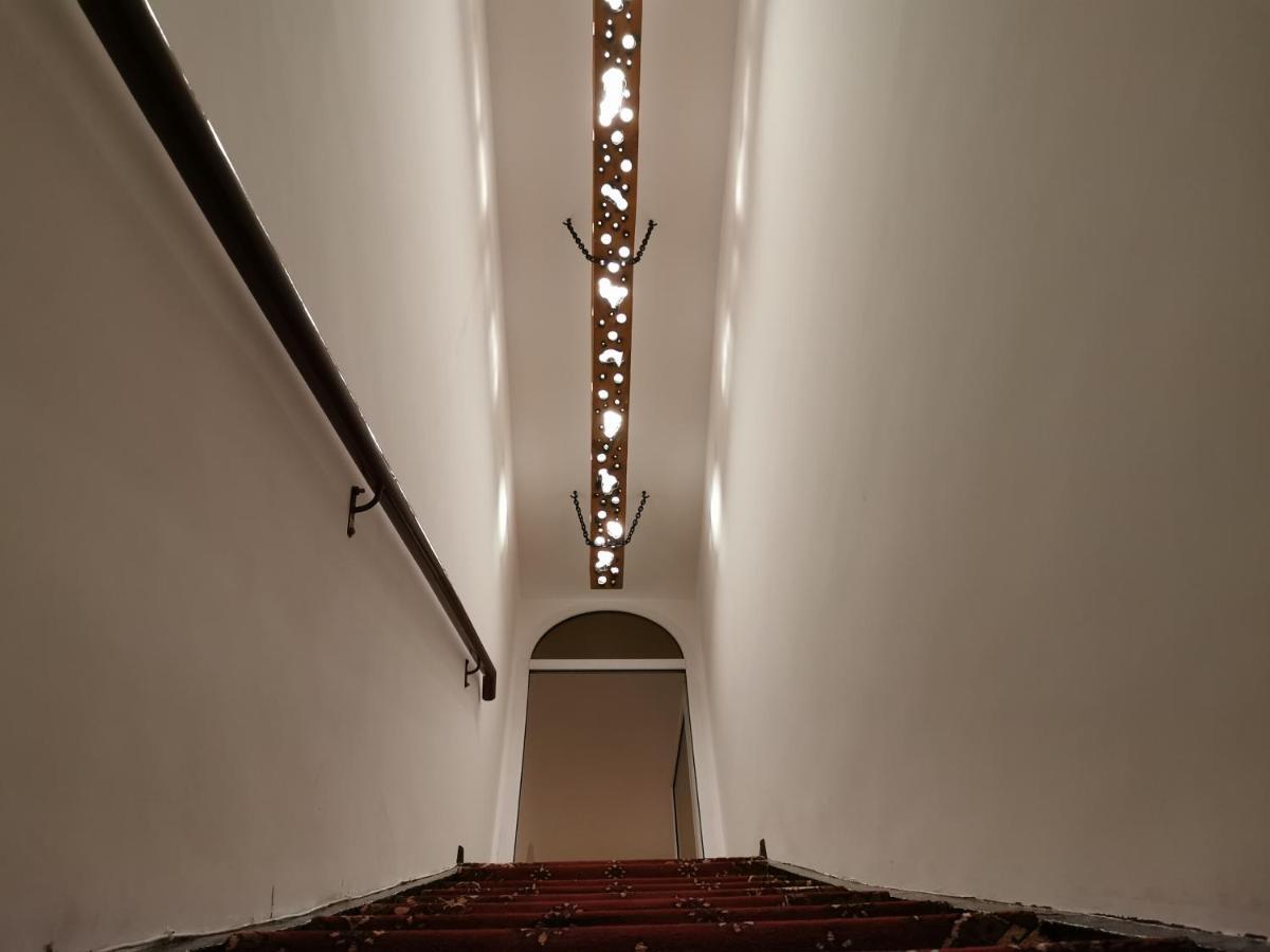 4 Friends Hostel Yerevan Exterior photo