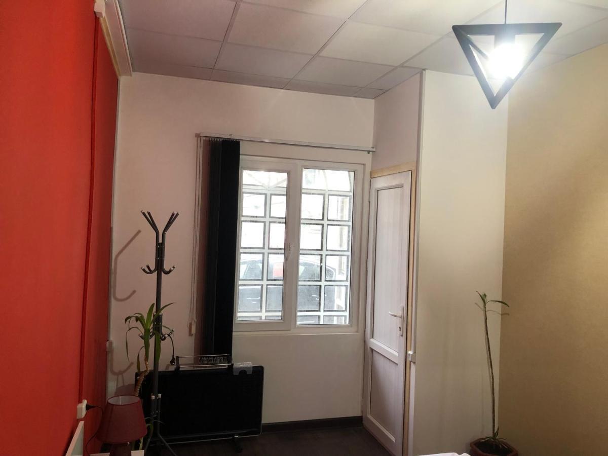 4 Friends Hostel Yerevan Exterior photo
